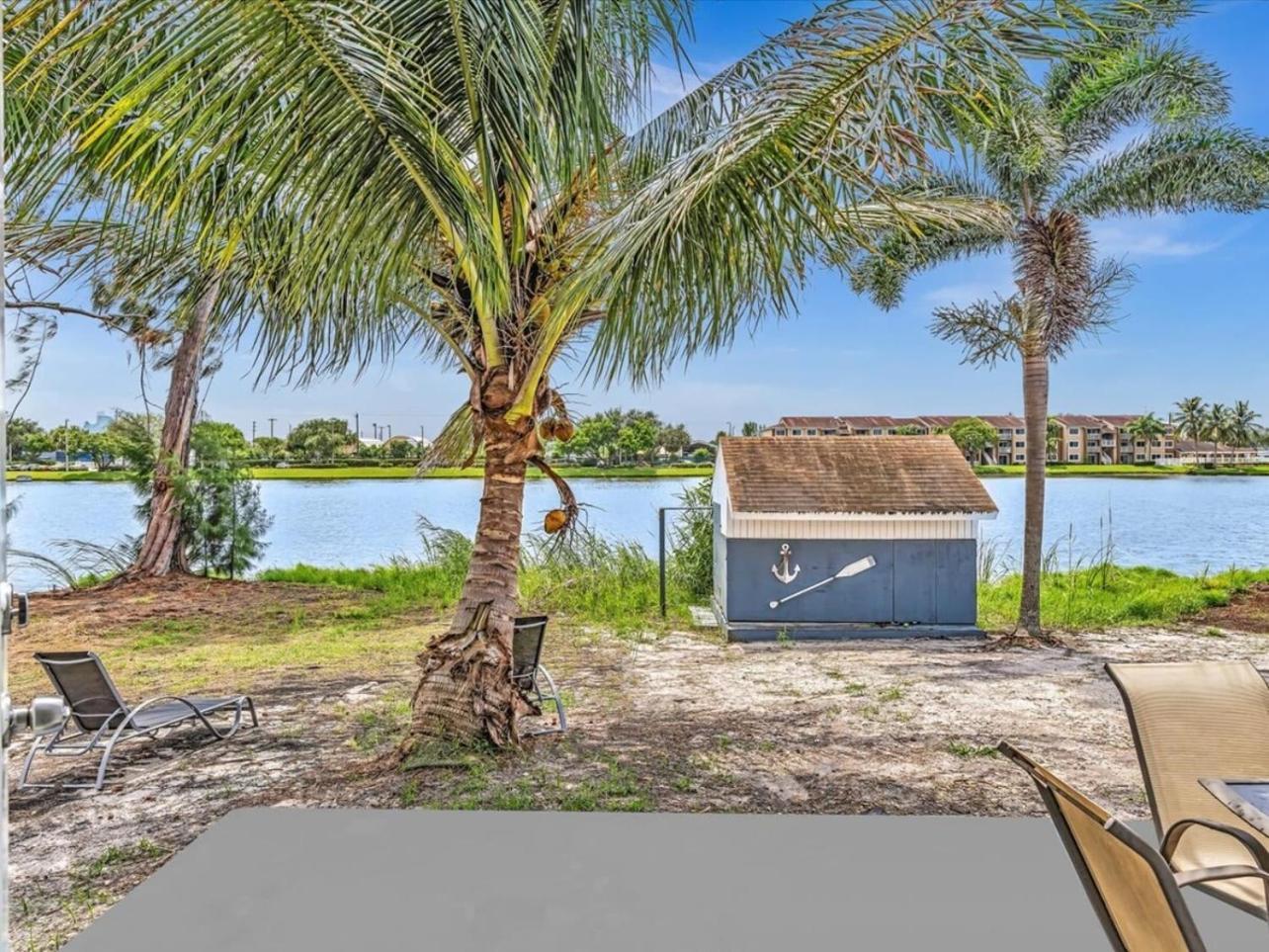 Charming 2Br Lakefront Cottage In Davie Near Beach Luaran gambar