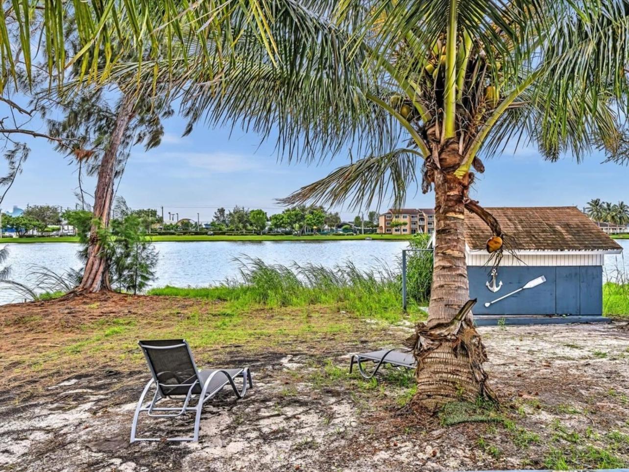 Charming 2Br Lakefront Cottage In Davie Near Beach Luaran gambar